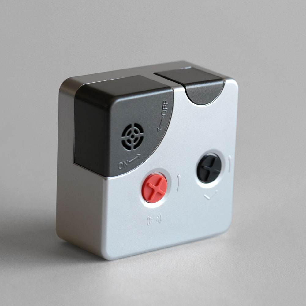 TFA DOSTMANN ティーエフエー ドストマン / Analogue alarm clock PUSH Silver. 60.1013.54|置き時計 アナログアラームクロック TFAデザイン インテリア ミニマル おしゃれ シンプル|118161 [2]