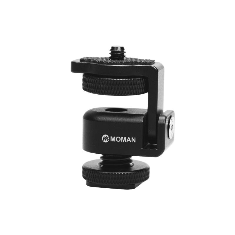 Moman モニター用 コールドシューアダプター 1/4インチ ボールヘッドマウント 三脚ライト対応 ホットシュー変換 カメラ撮影用【軽量＆コンパクト】 高品質なアルミ合金製のミニコールドシューアダプターで、わずか22gと非常に軽量。カメラやケージの上部にLEDライトなどを簡単に取り付けることができ、持ち運びにも便利なデザインです。【幅広い互換性】 上部には1/4インチネジ、底部にはコールドシューマウントを搭載し、カメラ、スマホケージ、マイク、ビデオライトなど様々な機器に対応。最大耐荷重は250gで、安定感も抜群です。【角度調整可能】 アルミ合金製のボールヘッドは最大138°まで傾けることができ、最適なライティングや撮影角度に自由に調整できます。VlogやYouTube撮影にも最適です。【傷防止ゴムパッド付き】 上部に滑り止め・傷防止用のゴムパッドを装備し、大切な機器をしっかり保護。表面には酸化防止処理が施されており、耐久性と使用寿命を向上させます。【工具不要で簡単取付】 底部のコールドシューマウントを使えば、カメラやケージにワンタッチで簡単に装着可能。ネジや工具を使わず、素早くセッティングできます。