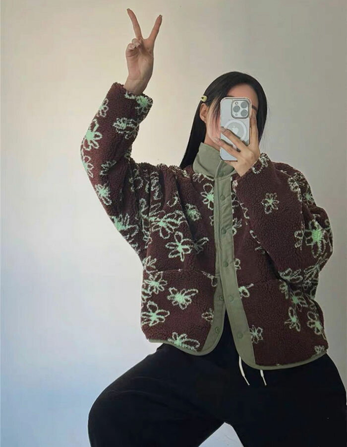 ショート丈 リバーシブル ボア ブルゾン レディース アウター ボアコート ファーコート ブルゾン ジャケット 羽織り 体型カバー ゆったり 2way 花柄 きれいめ カジュアル 秋服 冬服 あったか 暖か 防寒 キャンプ アウトドア 秋冬 春 秋 冬 bobi-10023451 BOBI サンプル画像2
