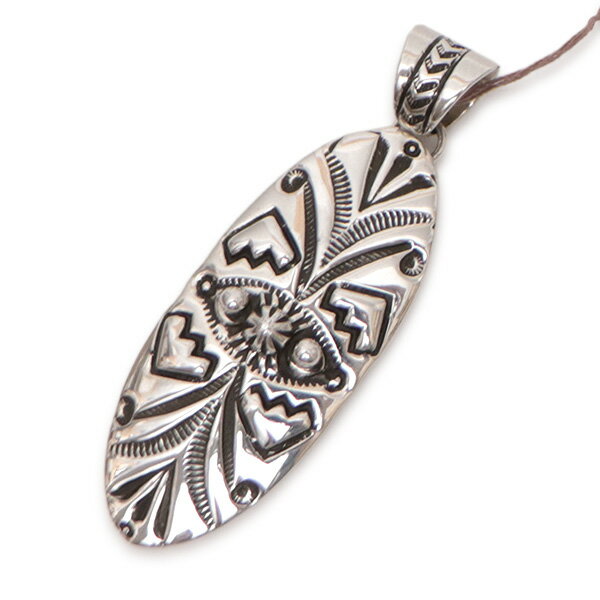 樂天商城 - ジェネバラモーン【Geneva Ramone】NAVAJO 070129 シルバーアクセサリー インディアンジュエリー ペンダント ナバホ族 ユニセックス メンズ レディース 小物 カジュアル アクセサリー プレゼント ギフトトップのみ【送料無料】