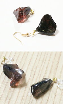 【 ハンドメイドアクセサリー ピアス 手作り 】天然石のような ブラウン ピアス イヤリング 1ペア【 完成品 イヤリング 金色 レジン 可愛い アクセサリー レディース 樹脂 フック 】 送料無料 ポイント消化 【39ショップ】