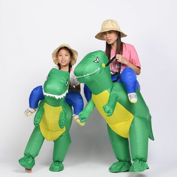 ふくらむ恐竜ライダー コスプレ 衣装 ハロウィン 仮装 インフレータブルコスチューム inflatable おもしろ 面白い 着ぐるみ 大人用 きぐるみ 空気で膨らむ エアブロー おもしろ着ぐるみ おもしろい おもしろコスチューム 余興 笑える あす楽 コスプレ衣装