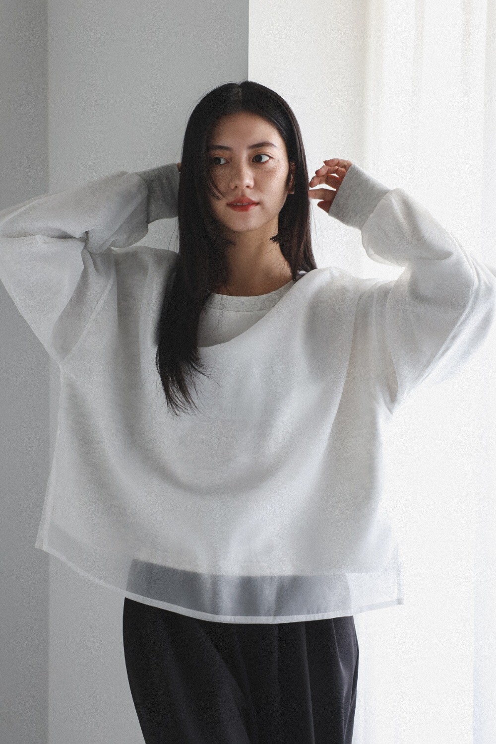 シアーレイヤードスウェットのサムネイル