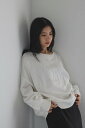 立体感が映える。エンボスロゴスウェット 88-004461