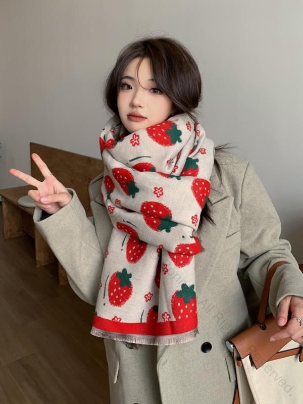 ショール スカーフ ニット ネックウォーマー 女性用 シンプル レディース 韓国風 かわいいデザイン 65cm×190cm ファッション おしゃれ 冬用 暖かいマフラー イチゴ柄 秋冬コーデに最適