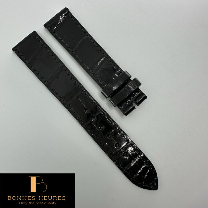 パテックフィリップ純正革ベルト18-16mmエナメルブラックCalatrava他 パテックフィリップ　ベルト　純正　18mm アリゲーター　クロコダイル Calatrava Patek Philippe 純正オリジナル ベルト素材：アリゲーター 色：エナメルブラックサイズ : ラグ幅18mm 尾錠幅16mm 約7.5cm×11.5cm(標準)厚さ : フラットタイプ約2~3mm状態 : 未使用品スイス製モデル：Calatrava 他ヨーロッパでも入手困難なこちらの純正革ベルトは、フランスにありました時計店の在庫品から取り寄せました希少な純正革ベルトでございます。 ＊可能な限り商品に忠実に撮影するようにしていますが、モニターによっても微妙に色調が違う場合があると思いますので、ご了承ください。＊未使用新品ですが、開封してから多少の時間は経過しております(デッドストック品)ので、神経質な方はご遠慮ください。＊複数の商品をご購入の場合は、もちろん同梱発送させていただきます。＊何かご質問等ございましたら、わかる範囲でお答えさせていただきますので、お気軽にご質問ください。 5