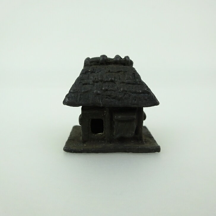 盆栽飾り 盆景 くずや 高さ 約2.8cm 添配 茅舎 家屋 銅製 金属製 彫刻 盆栽 枯山水 景色 飾り 添え 置き物 小物 ミニ庭園 風景 ミニチュア フィ...