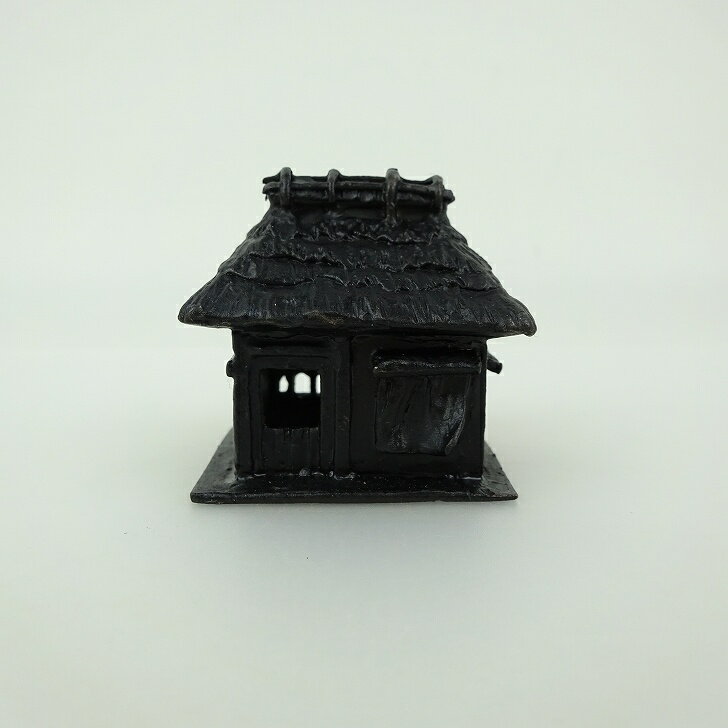 盆栽飾り 盆景 くずや 高さ 約3.5cm 添配 茅舎 家屋 銅製 金属製 彫刻 盆栽 枯山水 景色 飾り 添え 置き物 小物 ミニ庭園 風景 ミニチュア フィ...