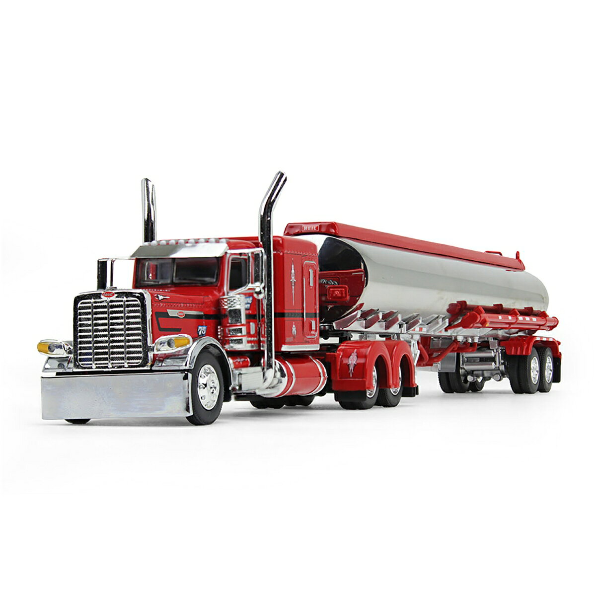 ボルボの「VNL860トラクター」やピータービルトの「389Xトラクター」を
