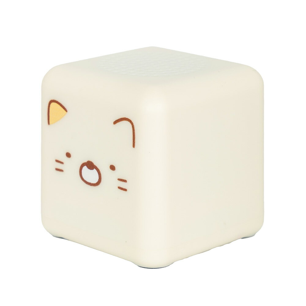 つなげて・集めて・楽しめる、すべてがひとつに。
「BITVOL（ビットヴォル）」は、手のひらサイズのBluetoothスピーカーです。
単に“音”を楽しむだけでなく、集めて飾るコレクションアイテムとしての魅力や複数台を同時につなげて体験できる臨場感あふれるサウンドを提供します。

【商品概要】
「BITVOL（ビットヴォル）」は、つなげて・集めて・楽しめる、がひとつになったBluetoothスピーカーです。

■つなげる
最大99台のBITVOLを同時にペアリングできます。
集めたBITVOLを余すことなく楽しむことができます。

■集める
コレクションして楽しむこともBITVOLの魅力です。Bluetoothスピーカーとしての機能はもちろん、
好きなキャラクターやデザインのBITVOLを飾ることで、空間を自分色に演出できます。

■楽しめる
1台でも十分に“音”を楽しむことができるBITVOLですが、複数台をつなげればより迫力のあるサウンドを体験できます。

■コンパクトなボディ
手のひらサイズのコンパクトなボディで置き場所を選ぶことなく、使用することができます。

■いつでも、どこでも
家族団らんのリビングに、遊びを全力で楽しむ子供部屋に、家族でお出かけする車内に、いつでもどこでも様々なシーンにマッチします。

■たっぷり使える
フル充電でたっぷり5時間のバッテリーで長時間の使用も可能です。

◎内容
・BITVOL本体
・USB type-C

＜商品仕様＞
●定格出力：3W
●再生周波数帯域：20Hz〜20kHz
●S／N比：＞80db
●スピーカー出力：3W
●バッテリー：3.7V／300mAh
●Bluetoothバージョン：5.3
●サイズ：38mm×38mm×38mm
●重量：43g
●充電端子：USB type-C