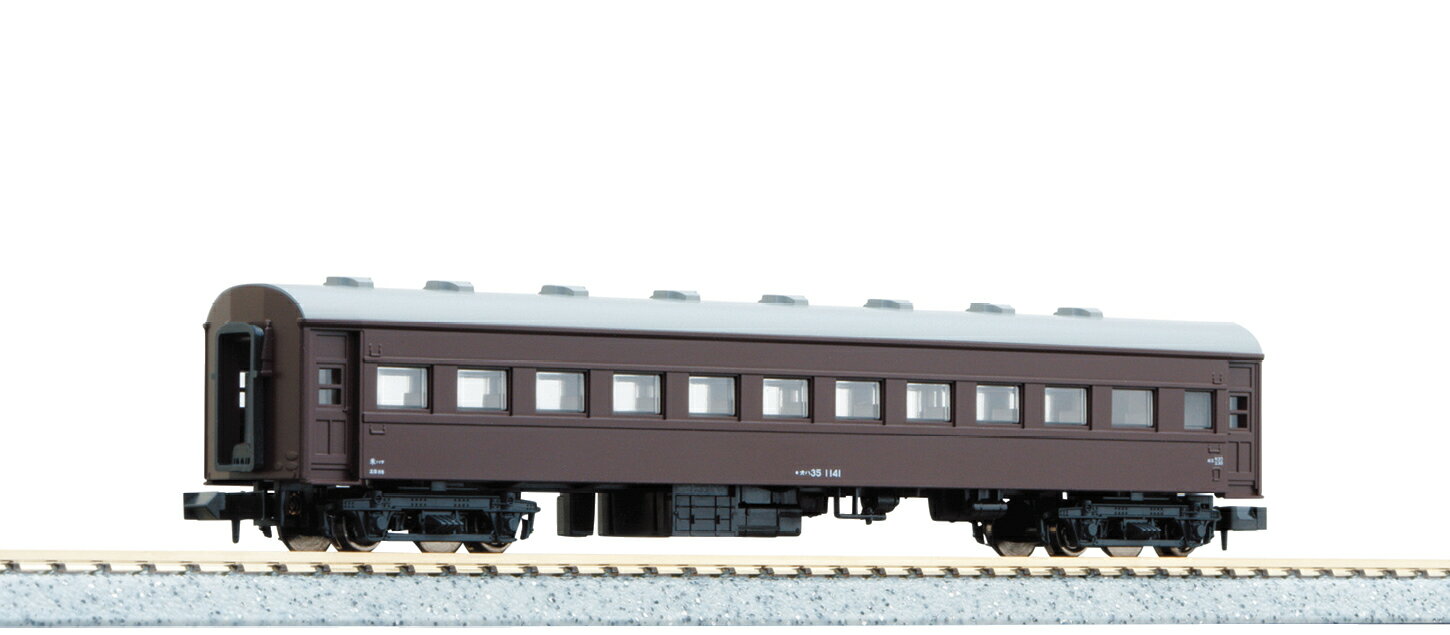 オハ35系は戦前の国鉄を代表する客車形式のひとつで、2000両以上が量産され、国内の客車では最多両数を誇る系列です。
昭和13年(1938)に折妻・丸屋根、1メートル幅の客室窓、TR23形台車、溶接を多用した構造で登場しました。
戦前の生産は昭和17年(1942)に打ち切られましたが、戦後になって製造が再開されると、資材の入手難や工法の進化などの事情が重なって、「戦後形」と分類できるような独自の形態で登場しました。
台車も途中から平軸受のTR23形を国産のコロ軸受に改良したTR34形が採用されました。
全国各地に広く配置され、急行列車から普通列車まで、いたる所でその活躍を見ることができました。

今回製品より屋根のベンチレーターを別部品化し、グレードアップしたディテールをお楽しみいただけます。
一般形は近代化工事が行われたブルー、戦後形は施工前の茶色をラインナップいたします。
昭和40年代以降に見られた過渡期の様子を再現可能です。
同時発売予定の〈3087-1 ED71 1次形〉をはじめ、国鉄時代の機関車の多くが牽引機にオススメです。

活躍地域
・北海道、東北、関東、中部、関西、中国、四国、九州

会社
・国鉄

製品仕様
・スケール：1/150 9mm(Nゲージ)
・商品形態：塗装済完成品
・車体の材質：プラスティック
・モーター：なし
・ライト：なし
・付属品：なし

・ホビー系商品についての諸注意
メーカー都合により発売の大幅な延期が発生する可能性がございます。
予約商品についてはメーカーから順次入荷次第の発送となります。メーカー公表の発売日とは異なる場合がございますのでご了承ください。【対象年齢】：8歳以上