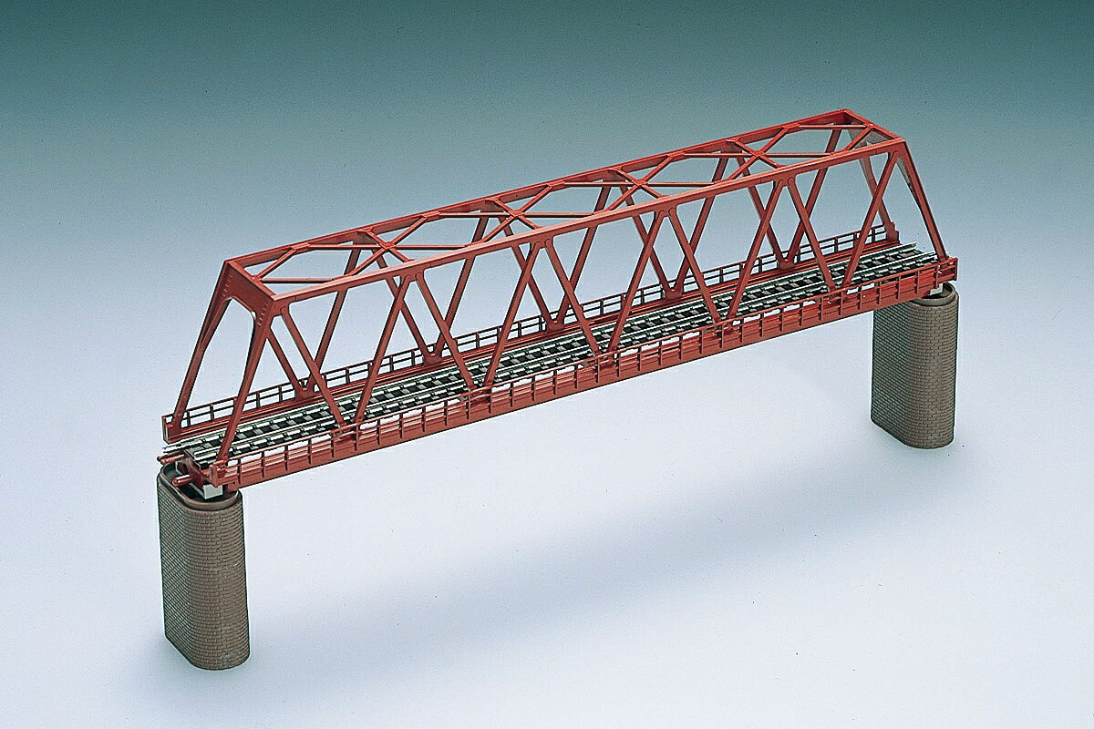 ストレートレールS280(F)と同じ長さを持つ280mmの単線トラス鉄橋(赤)、れんが橋脚です。

特徴
●長さ280mmの単線トラス鉄橋
●木製枕木表現
●橋脚はれんがタイプで、＜3018＞れんが橋脚セット(別売)を使用して高さ調整も可能
●勾配区間でも使用可能
●レール同士は簡単確実な接続

製品内容
●単線トラス鉄橋(F)(赤)
●れんが橋脚
●カップリング

パッケージ形態
ブリスターパッケージ(吊り下げ式)

・ホビー系商品についての諸注意
メーカー都合により発売の大幅な延期が発生する可能性がございます。
予約商品についてはメーカーから順次入荷次第の発送となります。メーカー公表の発売日とは異なる場合がございますのでご了承ください。【対象年齢】：