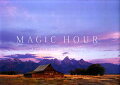 夕日が沈み、空に一番星が現れるまでの間。世界が最も美しく見える「魔法の時間」。吉村和敏写真集。