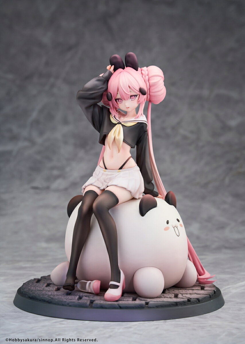 Hobbysakura社企画制作の下、イラストレーター真の点P氏が描き下ろしたオリジナルキャラクターが、私服Ver.の1/6スケール塗装済完成品フィギュアとなって登場!
豪華版にはタペストリーも付属される予定です!
普段とはひと味違う私服姿を、ぜひお手元でお楽しみください!

豪華版商品内容:フィギュア本体、専用台座、タペストリー(30×60cm)

サイズ:1/6スケール 高さ約240mm
素材:PU

※海外仕入商品の為、多少の箱潰れが発生する可能性がございます。
箱潰の交換は出来かねます。
ご了承ください。

(C)Hobbysakura/sinnop.All Rights Reserved.

・ホビー系商品についての諸注意
メーカー都合により発売の大幅な延期が発生する可能性がございます。
予約商品についてはメーカーから順次入荷次第の発送となります。メーカー公表の発売日とは異なる場合がございますのでご了承ください。【対象年齢】：15歳以上【商品サイズ (cm)】(高さ）：24