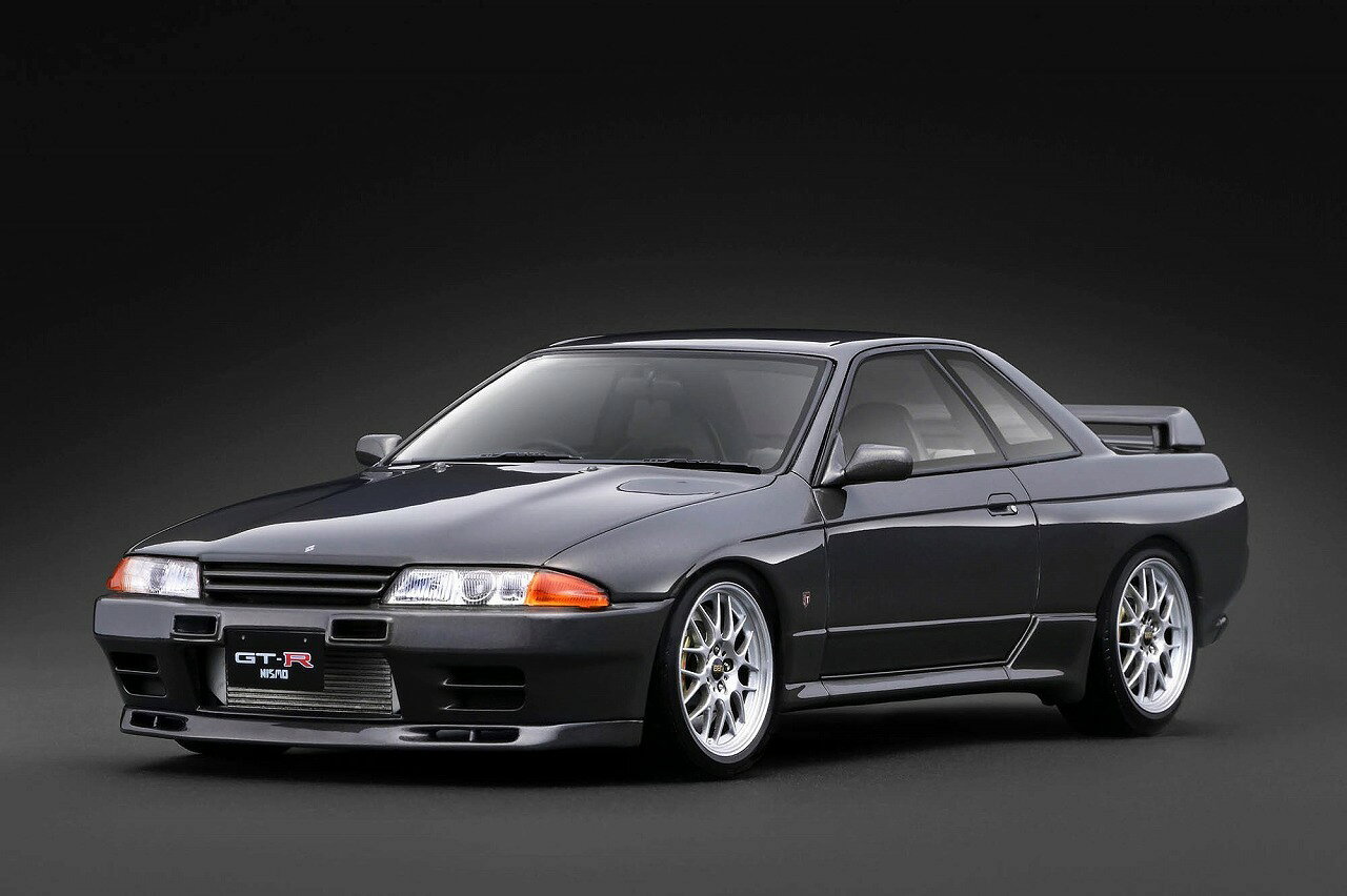 ignition model Nissan Skyline GT-R NISMO (BNR32) Gun Metallic(1/18 Scale) 【IG4079】 (ミニカー)