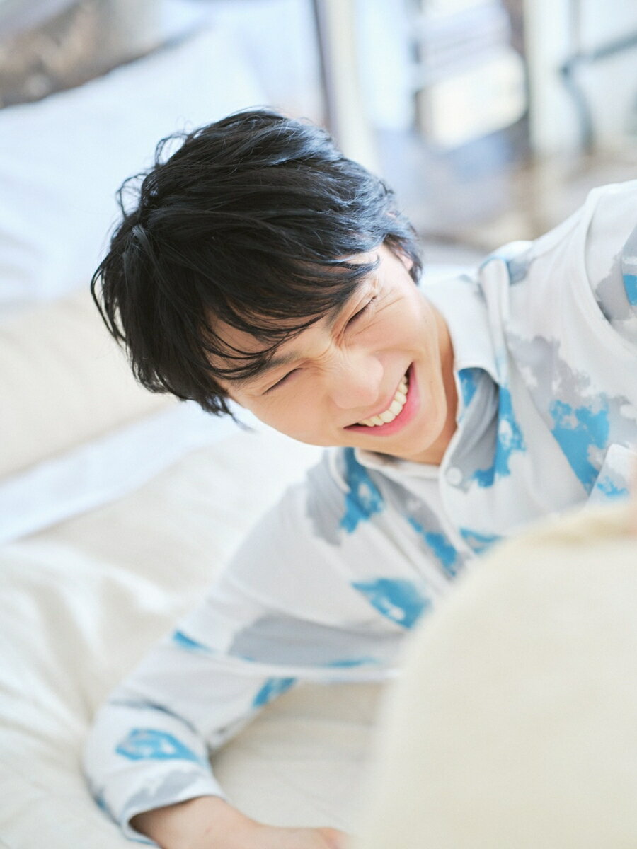 【楽天・Amazon限定表紙版】KISS & CRY特別編集 羽生結弦ーTHE STAGE5-（仮）