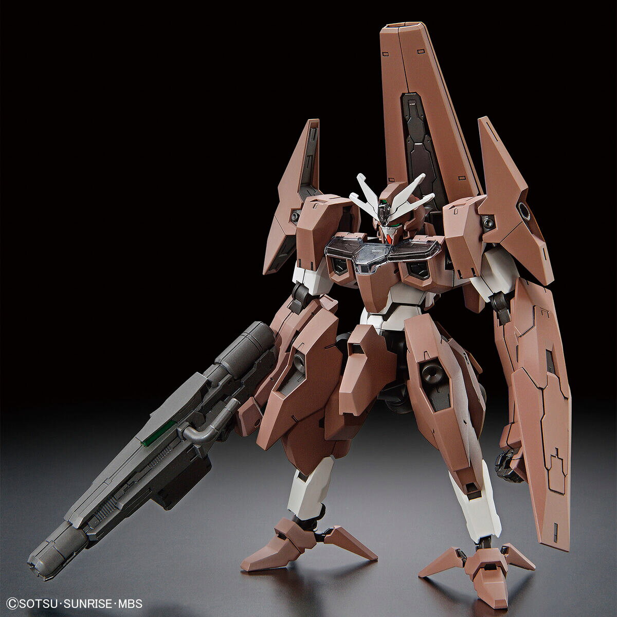 ガンダムシリーズ最新作『機動戦士ガンダム 水星の魔女』より、ガンダム・ルブリス・ソーンが商品化！
■大型のバックパックを背部に装着。
■専用武器、シールドを装備。

【付属品】
■専用武器×1
■シールド×1
■ハンドパーツ×1式
■シール×1

【付属品】
専用武器×1、シールド×1、ハンドパーツ×1式、シール×1

(C)創通・サンライズ・MBS

・ホビー系商品についての諸注意
メーカー都合により発売の大幅な延期が発生する可能性がございます。
予約商品についてはメーカーから順次入荷次第の発送となります。メーカー公表の発売日とは異なる場合がございますのでご了承ください。【対象年齢】：8歳以上