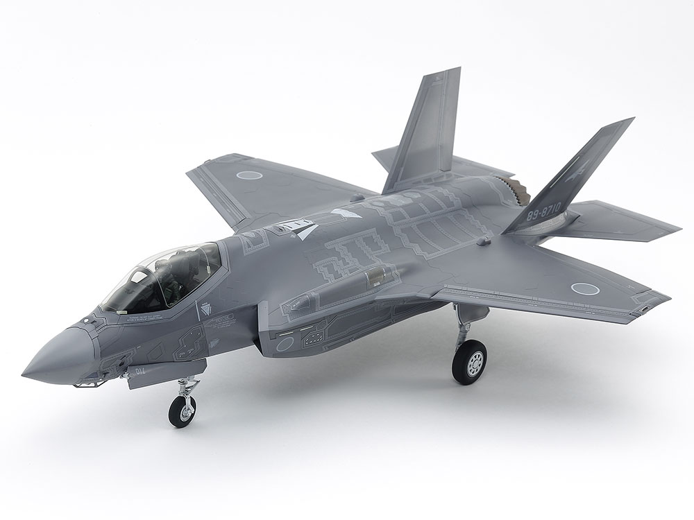 タミヤ 1/48 傑作機シリーズ 1/48 ロッキード マーチン F-35A ライトニングII 【61124】 (プラモデル)