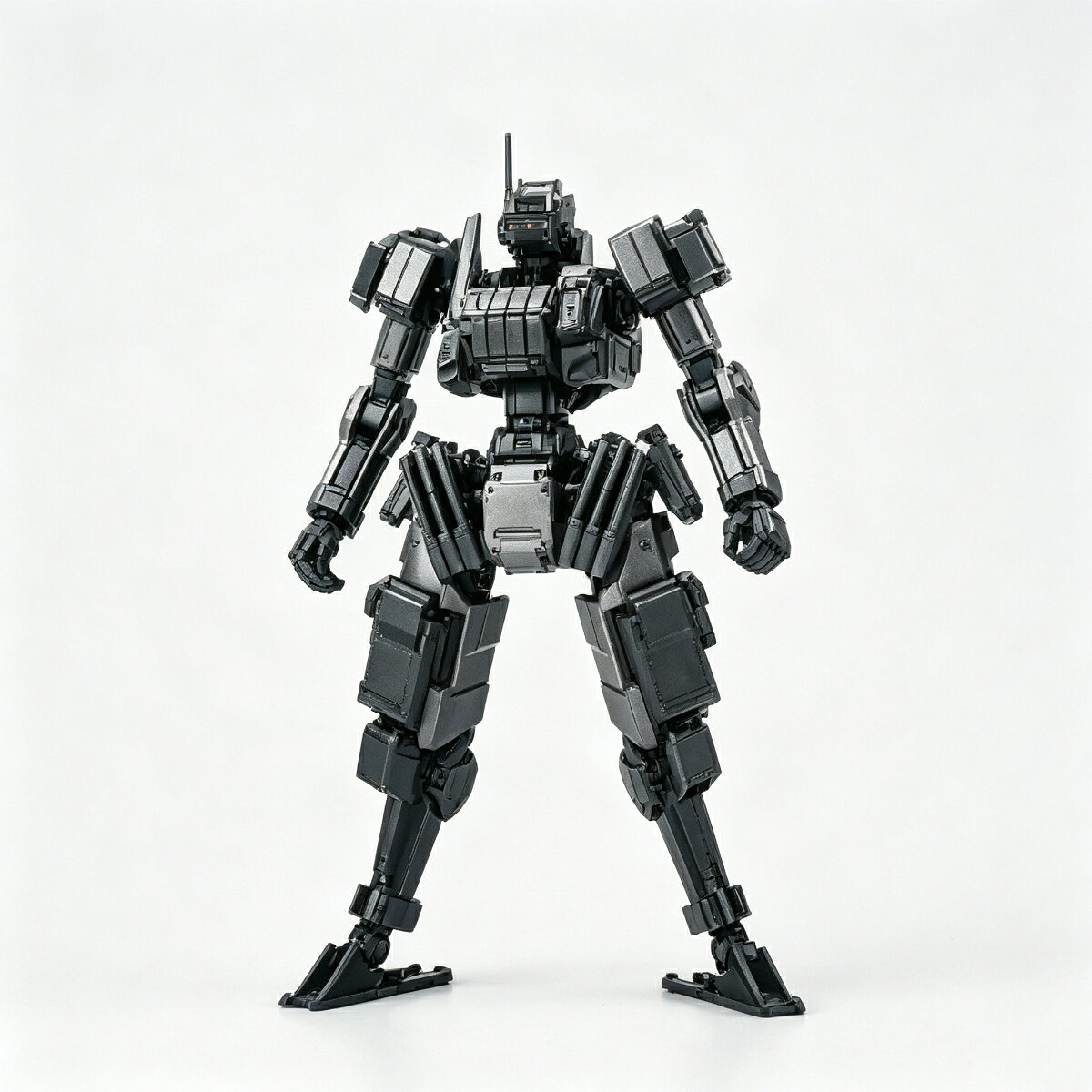 SHEIK MAINLAND 3 min project（スリーミニッツプロジェクト）シリーズ FENRIR（フェンリル）突撃型 1/18スケールプラスチックモデルキット（ディープシルバー）