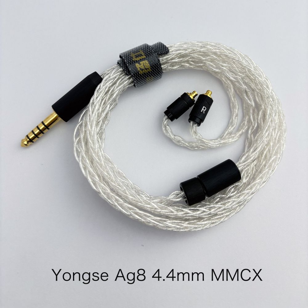 Ag8（エージーエイト）はYongseのブランドとしてはエントリークラスに位置付けられます。
5N純銀を使用したアップグレードケーブルでAg4とAg8ではコア数が違います。

◎Yongse （LIYANG BUCKS DIGITAL CABLES CO., LTD.）とは
2015年設立、中国・江南地域（リツ陽）に拠点を構えるケーブル専門メーカーです。
創業は2015年ですが、コアメンバーはケーブル業界において25年以上の経験を有しており、
設計・材料選定・量産管理に至るまで、豊富なノウハウを蓄積しています。

PC・スマートフォン向けデジタルケーブルに加え、
イヤホン／IEM用オーディオケーブルおよび各種精密コネクターの研究開発・製造を主力事業としています。
カスタマー要求仕様に応じたOEM／ODM開発を強みとし、導体構造設計、耐久性向上設計、
安定した信号伝送設計など、実使用を前提とした製品づくりを行っています。

強力な開発体制。専任R＆Dエンジニア：12名。品質管理担当：17名。第三者試験機関（TUV）との連携体制
単なる製造請負ではなく、設計段階からの技術提案型開発を行い、市場競争力のある製品仕様をご提案いたします。
国際安全基準への対応も進んでおり、当社製品は、UL（米国安全規格）対応、CE（EU適合規格）対応、
RoHS準拠など、国際的な安全・環境基準に適合しております。
北米・欧州市場での販売実績を有し、グローバル基準での品質・安全性を確保しています。

＜仕様＞
●素材：5N銀線
●組方：8コア 5＊3 ／ 0.07
●インターフェイス：MMCX
●プラグ：4.4mm
●プラグ素材：銅＋24K金メッキ 外装：艶消し航空機グレードアルミニウム。オリジナル・スプリッター採用
●ケーブル長：120cm±2cm