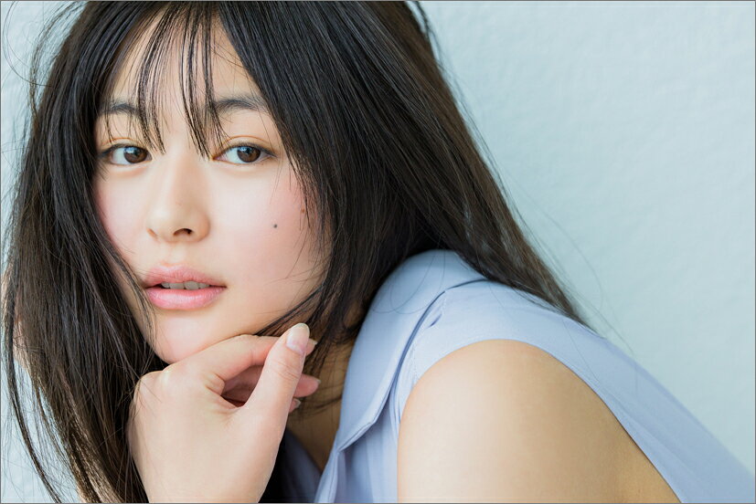 【楽天ブックス限定特典】和内璃乃（2027年1月始まりカレンダー）(ブロマイド1枚)