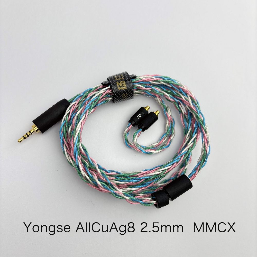 AllCuAg8（オールシーユーエージーエイト）もYongseのブランドとしてはエントリークラスに位置付けられます。
銅線の銀メッキではなく、銅と銀の合金を採用しており、1コアあたり133線を使用し左右合わせて8コア仕様となっております。
一本あたり0.03mmというリッツ線でウォームと解像度表現を両立するケーブルに仕上がっています。

◎Yongse （LIYANG BUCKS DIGITAL CABLES CO., LTD.）とは
2015年設立、中国・江南地域（リツ陽）に拠点を構えるケーブル専門メーカーです。
創業は2015年ですが、コアメンバーはケーブル業界において25年以上の経験を有しており、
設計・材料選定・量産管理に至るまで、豊富なノウハウを蓄積しています。

PC・スマートフォン向けデジタルケーブルに加え、
イヤホン／IEM用オーディオケーブルおよび各種精密コネクターの研究開発・製造を主力事業としています。
カスタマー要求仕様に応じたOEM／ODM開発を強みとし、導体構造設計、耐久性向上設計、
安定した信号伝送設計など、実使用を前提とした製品づくりを行っています。

強力な開発体制。専任R＆Dエンジニア：12名。品質管理担当：17名。第三者試験機関（TUV）との連携体制
単なる製造請負ではなく、設計段階からの技術提案型開発を行い、市場競争力のある製品仕様をご提案いたします。
国際安全基準への対応も進んでおり、当社製品は、UL（米国安全規格）対応、CE（EU適合規格）対応、
RoHS準拠など、国際的な安全・環境基準に適合しております。
北米・欧州市場での販売実績を有し、グローバル基準での品質・安全性を確保しています。

＜仕様＞
●素材：銅＋銀合金（2％純銀含）
●組方：8コア 7＊19 ／ 0.03
●インターフェイス：MMCX
●プラグ：2.5mm
●プラグ素材：銅＋24K金メッキ 外装：艶消し航空機グレードアルミニウム。オリジナル・スプリッター採用
●ケーブル長：120cm±2cm