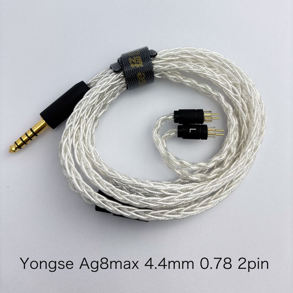 Ag8Max（エージーエイトマックス）はAg4及びAg8と同じく5N銀線を使用していますが、
1コアあたり3＊7 ／ 0.08の線数を使用しており、トータルの銀の含有量が大きく変わる内容となっています。
効果的に解像度を向上させ、伝送損失と歪みを低減します。

◎Yongse （LIYANG BUCKS DIGITAL CABLES CO., LTD.）とは
2015年設立、中国・江南地域（リツ陽）に拠点を構えるケーブル専門メーカーです。
創業は2015年ですが、コアメンバーはケーブル業界において25年以上の経験を有しており、
設計・材料選定・量産管理に至るまで、豊富なノウハウを蓄積しています。

PC・スマートフォン向けデジタルケーブルに加え、
イヤホン／IEM用オーディオケーブルおよび各種精密コネクターの研究開発・製造を主力事業としています。
カスタマー要求仕様に応じたOEM／ODM開発を強みとし、導体構造設計、耐久性向上設計、
安定した信号伝送設計など、実使用を前提とした製品づくりを行っています。

強力な開発体制。専任R＆Dエンジニア：12名。品質管理担当：17名。第三者試験機関（TUV）との連携体制
単なる製造請負ではなく、設計段階からの技術提案型開発を行い、市場競争力のある製品仕様をご提案いたします。
国際安全基準への対応も進んでおり、当社製品は、UL（米国安全規格）対応、CE（EU適合規格）対応、
RoHS準拠など、国際的な安全・環境基準に適合しております。
北米・欧州市場での販売実績を有し、グローバル基準での品質・安全性を確保しています。

＜仕様＞
●素材：5N銀線
●組方：8コア 3＊7 ／ 0.08
●インターフェイス：0.78 2Pin
●プラグ：4.4mm
●プラグ素材：銅＋24K金メッキ 外装：艶消し航空機グレードアルミニウム。オリジナル・スプリッター採用
●ケーブル長：120cm±2cm