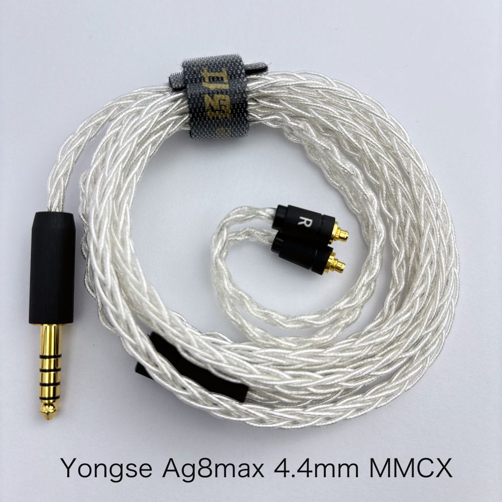 Ag8Max（エージーエイトマックス）はAg4及びAg8と同じく5N銀線を使用していますが、
1コアあたり3＊7 ／ 0.08の線数を使用しており、トータルの銀の含有量が大きく変わる内容となっています。
効果的に解像度を向上させ、伝送損失と歪みを低減します。

◎Yongse （LIYANG BUCKS DIGITAL CABLES CO., LTD.）とは
2015年設立、中国・江南地域（リツ陽）に拠点を構えるケーブル専門メーカーです。
創業は2015年ですが、コアメンバーはケーブル業界において25年以上の経験を有しており、
設計・材料選定・量産管理に至るまで、豊富なノウハウを蓄積しています。

PC・スマートフォン向けデジタルケーブルに加え、
イヤホン／IEM用オーディオケーブルおよび各種精密コネクターの研究開発・製造を主力事業としています。
カスタマー要求仕様に応じたOEM／ODM開発を強みとし、導体構造設計、耐久性向上設計、
安定した信号伝送設計など、実使用を前提とした製品づくりを行っています。

強力な開発体制。専任R＆Dエンジニア：12名。品質管理担当：17名。第三者試験機関（TUV）との連携体制
単なる製造請負ではなく、設計段階からの技術提案型開発を行い、市場競争力のある製品仕様をご提案いたします。
国際安全基準への対応も進んでおり、当社製品は、UL（米国安全規格）対応、CE（EU適合規格）対応、
RoHS準拠など、国際的な安全・環境基準に適合しております。
北米・欧州市場での販売実績を有し、グローバル基準での品質・安全性を確保しています。

＜仕様＞
●素材：5N銀線
●組方：8コア 3＊7 ／ 0.08
●インターフェイス：MMCX
●プラグ：4.4mm
●プラグ素材：銅＋24K金メッキ 外装：艶消し航空機グレードアルミニウム。オリジナル・スプリッター採用
●ケーブル長：120cm±2cm