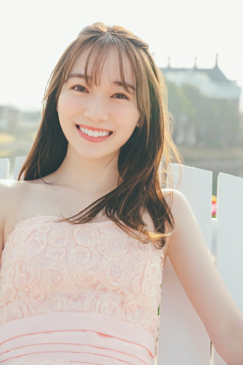 櫻坂46 守屋麗奈1st写真集(タイトル未定)