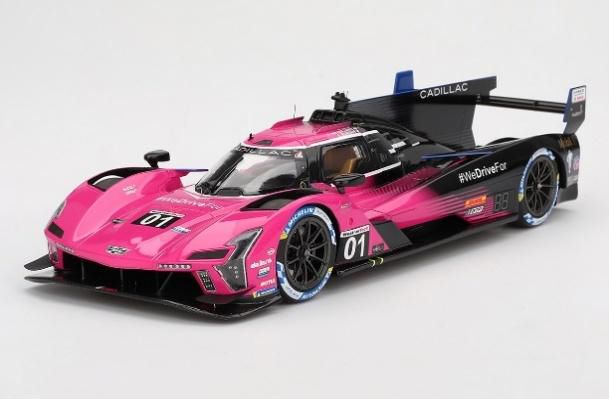 TOP SPEED 1/18 キャデラック Vシリーズ. R IMSA プチ・ル・マン 2024 優勝車 #01 キャデラック・レーシング 【TS0611】 (ミニカー)