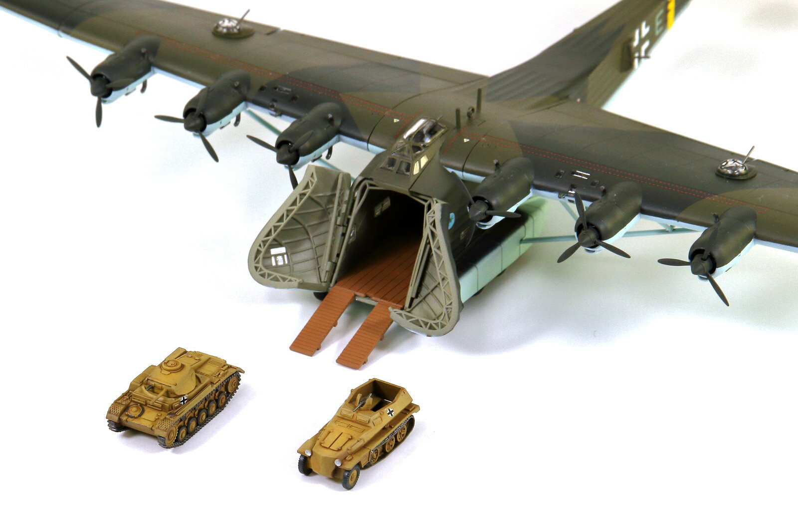 �������������֥��꡼�� 1/144 �ɥ��Ķ��� ͢���� Me323E-2 ������� ��SN23�� (�ץ��ǥ�)