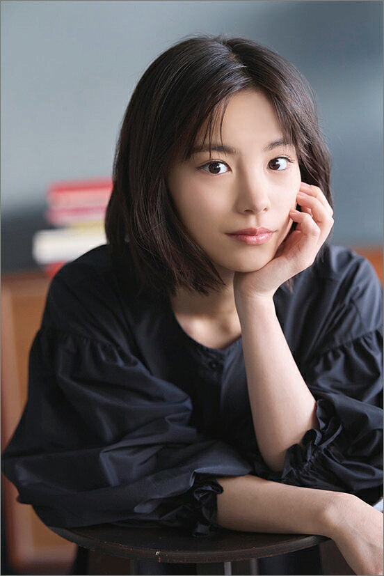 當真あみ（2027年1月始まりカレンダー）