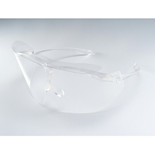 ※EYE CARE FACE GUARD（フェイスシールド）FG-10用交換フィルム FG-10 ポリカMフィルムです。（ハーフフェイスサイズ）
FG-10 Lightフレームは付属しておりません。

医療現場でも使われているハイスペックなフェイスシールドで、様々なシーンでの感染リスクを低減。

■全方向からの微細な飛沫もしっかりブロック！
フィルム上面が内側に折り曲がっており、上からの微細な飛沫もしっかりブロックします。【実用新案取得済】

■透明度が高く圧倒的クリアな視界
透明度・耐衝撃に優れたポリカーボネート素材のフィルム。
高い透明度とフィルム反射の少ないFG-10は反射の多い術中でも多くのドクターが使用している高品質なフィルムです。
また、JIS規格要求基準値（球面度／乱視度／平行度）をクリアーしている、実証試験に基づいた安心安全なフィルムです。（日本眼鏡普及工学機検査協会調べ）

※歪みが大きいフィルムを長時間使用した場合、眼精疲労、頭痛、視力低下の原因となります。

■フィルム交換も簡単！
フレームのスリット部にフィルムを差し込むだけで簡単にフィルム交換できます。
振っても外れない構造となっています。【実用新案取得済】

◎お取り扱い方法
■フィルム
アルコール消毒不可。
下記を使用し洗浄可能。
　・中性洗剤
　・0.1％次亜塩素酸ナトリウム水溶液
　・アルコール配合除菌シート

※フィルムには防曇コートが施されているため、上記の洗浄頻度によってコート機能が損なわれます。
その際は新しいフィルムをご使用下さい。
※中性洗剤を使用し洗浄する場合は優しく表面を洗い、しっかり水ですすいで下さい。
水滴が残らない様、メガネ拭きなどの柔らかい布でそっと拭き取ってください。

＜仕様＞
フィルム材質：ホ?リカーホ?ネート
重量：6.5g
サイス? ：（横）244mm（縦）78mm