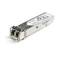 CTPSFP1GESXSは、Juniper製CTP-SFP-1GE-SX互換のSFPトランシーバモジュールです。Juniperブランドのスイッチ／ルーターでの使用を想定した設計・プログラミング・テストが行われています。光ファイバケーブルで、1000Base-SX準拠1GbEネットワークの安定した接続機能を提供します。最大で550mの距離に対応します。技術仕様：波長：850nm最大データ転送レート：1Gbpsタイプ：マルチモード接続タイプ：LCコネクタ最大転送距離：550mMTBF：53,972,659時間消費電力：低消費電力デジタル診断モニタリング（DDM）：対応このSFPモジュールはホットスワップに対応しています。ネットワークの中断を最小限に留めながらシームレスなアップグレードと交換が可能です。StarTech.comがお届けするSFP製品StarTech.com製SFPおよびSFP+トランシーバモジュールには、すべてライフタイム保証と無期限無料技術サポート（多言語に対応）がついています。StarTech.comでは、安定したネットワーク性能の実現に必要な信頼性と利便性を備えたSFPモジュールとSFPダイレクトアタッチケーブル各種を幅広く提供しています。