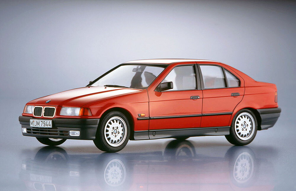 1/24 BMW 320i ��20313�� (�ץ��ǥ�)