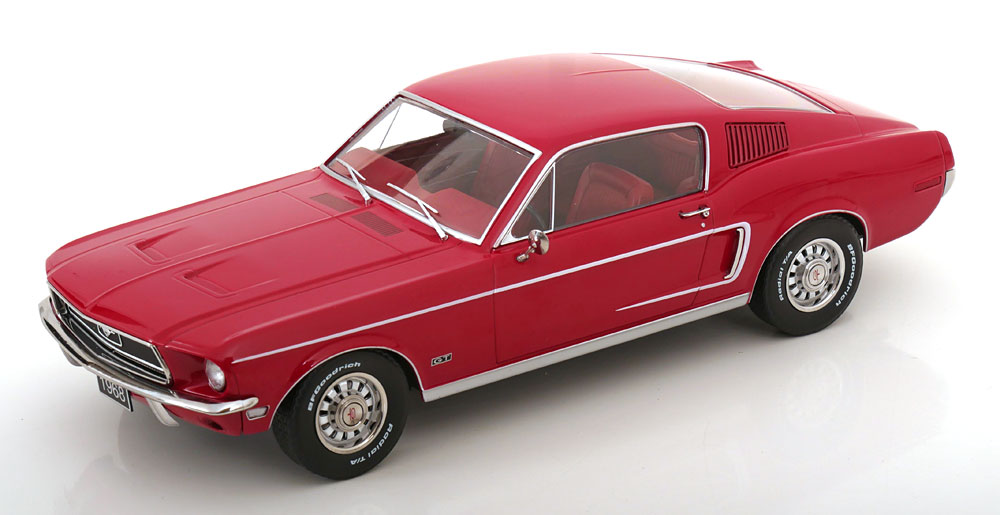 KK Scale 1/18 フォード マスタング GT Fastback 1968レッド 【KKDC181392】 (ミニカー)