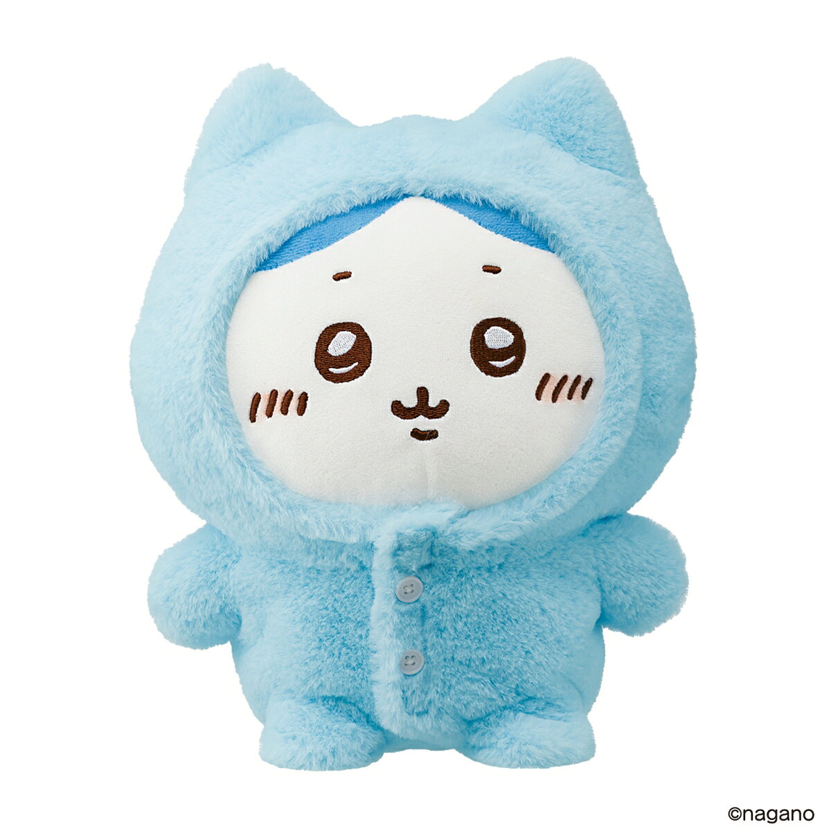 「おしゃべりハチワレ　パジャマつきセット」が登場！話しかけるとお返事をしてくれるハチワレのぬいぐるみです。収録されているセリフは100以上！全7種のモードが搭載されています。全14ワードを認識するモードでは、ちいかわのキャラクターになりきってハチワレとお話をしたり、草むしり検定の勉強を体験したりすることができます。他にも、ご飯、討伐、料理、勉強時などのおしゃべりや歌など、ハチワレのセリフを聞いて楽しむことができます。さらに、別売りの「ずっといっしょ　おうえんしてね　おしゃべりちいかわ」「おしゃべりちいかわ　パジャマつきセット」と一緒に遊ぶことで台詞の掛け合いによる、草むしり検定シーンを再現することも可能です。※プログラム内容は「おへんじするよッ　超いっぱいッおしゃべりハチワレ」と同じです。［セット内容］・おしゃべりハチワレ本体…1・パジャマ…1［使用電池］・単4乾電池×3本（別売り）（本商品のセット内容以外は付属しません。）【対象年齢】：6才〜