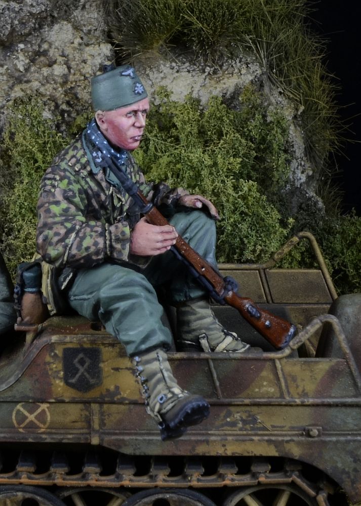 1/35 WWII ドイツ 第13SS武装山岳師団「ハンジャール」ケッテンクラート乗員＃2 1943-45年(タミヤ用) 【DD35289】 (プラモデル)