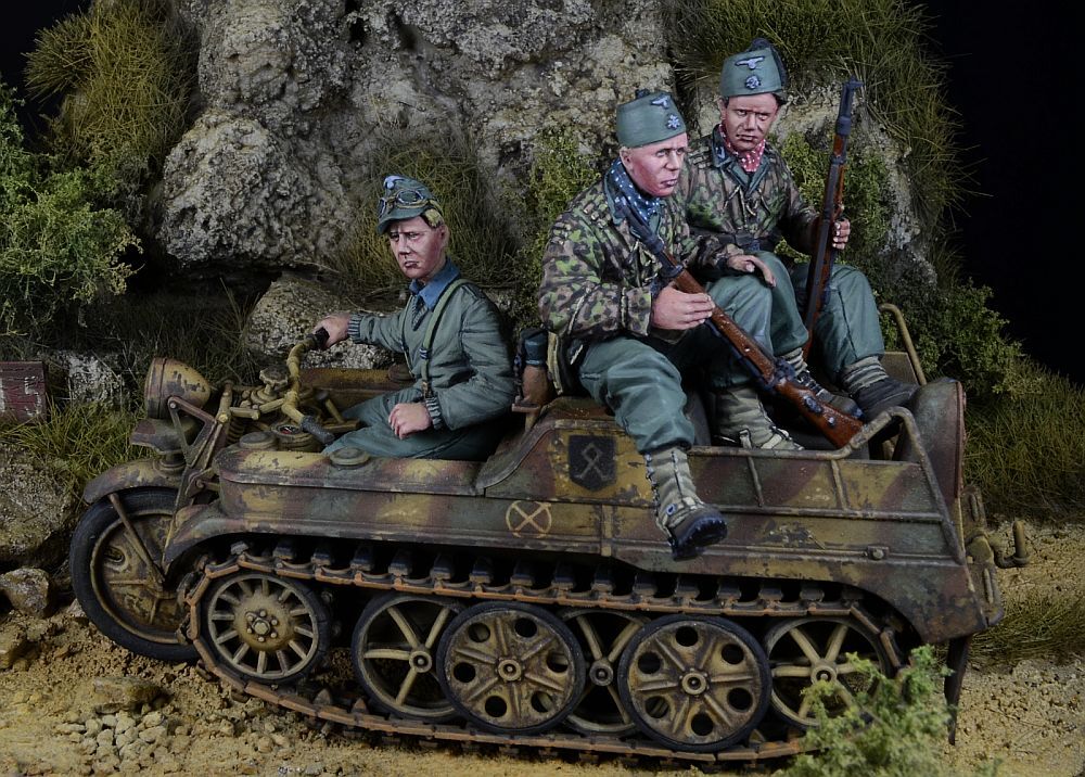 1/35 WWII ドイツ 武装SS山岳猟兵 ケッテンクラート乗員セット 1943-45年(タミヤ用 3体入) 【DD35290】 (プラモデル)