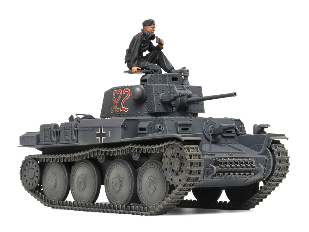 1/35 ミリタリーミニチュアシリーズ ドイツ軽戦車 38 (t) E/F型 【35369】 (プラモデル)