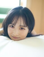 AKB48 小栗有以1st写真集 「君と出逢った日から」