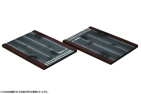 置くだけで簡単に使える塗装済みのミニベースです。
1枚使いも2枚使いもレイアウト自由にご使用いただけます。

【付属品】
ジオラマベース×2、デカール

・ホビー系商品についての諸注意
メーカー都合により発売の大幅な延期が発生する可能性がございます。
予約商品についてはメーカーから順次入荷次第の発送となります。メーカー公表の発売日とは異なる場合がございますのでご了承ください。【対象年齢】：【商品サイズ (cm)】(幅×高さ×奥行）：10.5×14.8×0.5