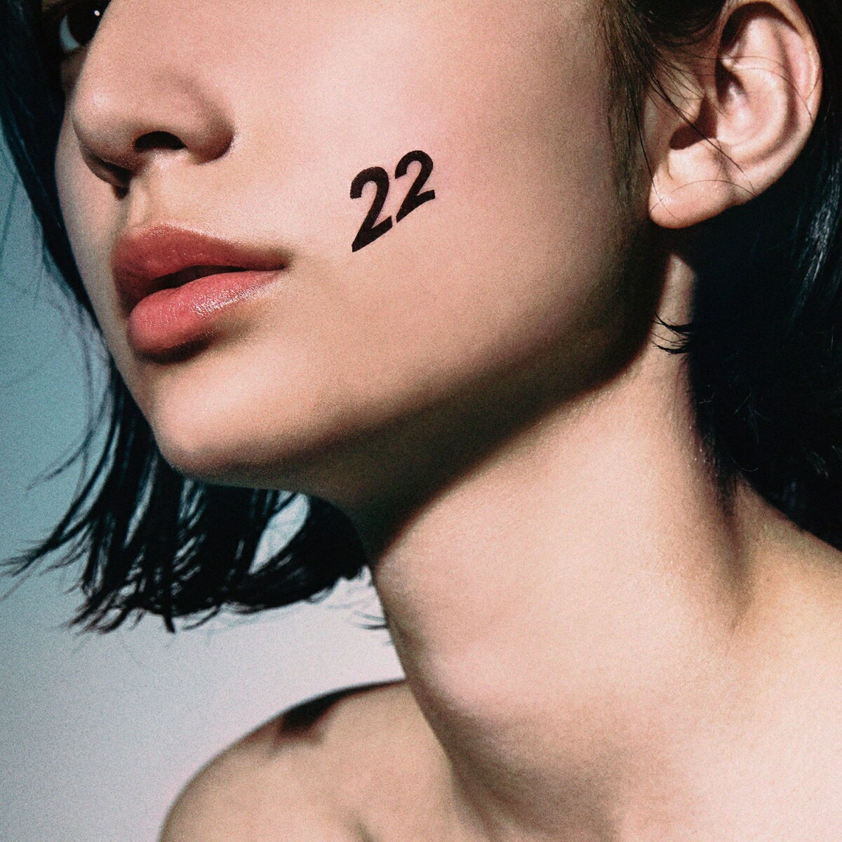 22 [ LUCKY TAPES ]