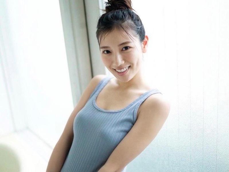 日向坂46　河田陽菜1st写真集　タイトル未定