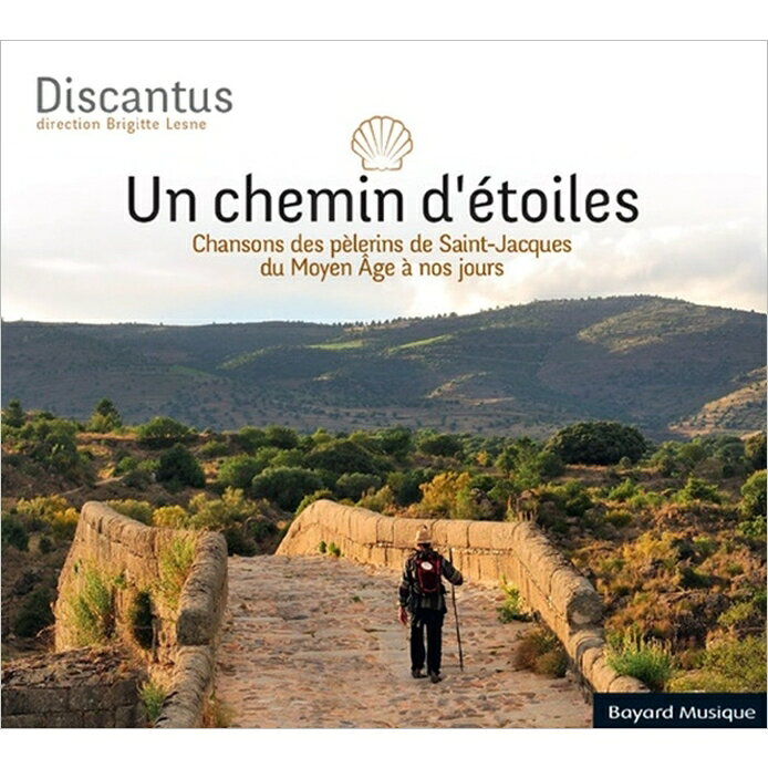 ENSEMBLE DISCANTUS, direction Brigitte Lesne
Chemin d’etoiles

The repertoire of the long tradition of the pilgrims of Saint Jacques de Compostela by the vocal ensemble Discantus.
Of all the regions of Europe, men and women are heading to Compostela to venerate the tomb of St. Jacques.

To accompany the joy of the pilgrims finally reached the end of their long journey, the Liber Sancti Jacobi or Codex Calixtinus, copied in the 12th century, includes a rich liturgical repertoire of songs dedicated to the apostle.
In the footsteps of those tireless walkers Discantus also leads the listener to a series of songs dedicated to the Virgin: Cantigas of Alfonso El Sabio and the famous Llibre Vermell de Montserrat songs, intended for gatherings of pilgrims so they can " devoutly sing and dance. "
Finally, to end this musical journey, some traditional songs accompanied through the centuries the flow of pilgrims E plus eia!

01. Jubilo cum carmine (XVe siecle)
02. Vous qui alles a Sainct Jacques (XVIIe siecle)
03. Quand nous partimes de France (XVIIIe siecle)
04. Pour avoir mon Dieu propice
05. C'est de cinquante pelerins
06. La Pernette se leve
07. N'allez pas a Saint-Jacques
08. Dum pater familias (XIIe siecle)
09. Ay Santiago, padron sabido
10. Por fazer romaria (XIIIe siecle)
11. Ensalcemos al Apostol (XIIe siecle)
12. Mariam Matrem Virginem (XIVe siecle)
13. Gratulantes celebremus festum (XIIe siecle)
14. Alma perpetui luminis (XIIe siecle)
15. Laudemus virginem splendens ceptigera ((XIVe siecle)
16. Los set gotxs (XIVe siecle)
17. O virgo splendens (XIVe siecle)
18. Jocundetur et letetur (XIIe siecle)

Powered by HMV