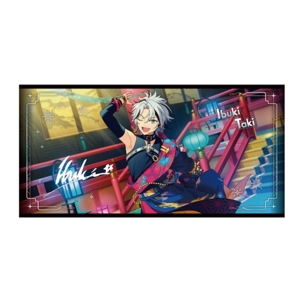 『あんさんぶるスターズ!!』ビジュアルバスタオルが新柄になって登場です。ライブで羽織っても良し！お部屋に飾っても良し！裏面は吸水性のあるパイル生地なので、タオルとしての機能性も抜群！
(C)2014-2019 Happy Elements K.K