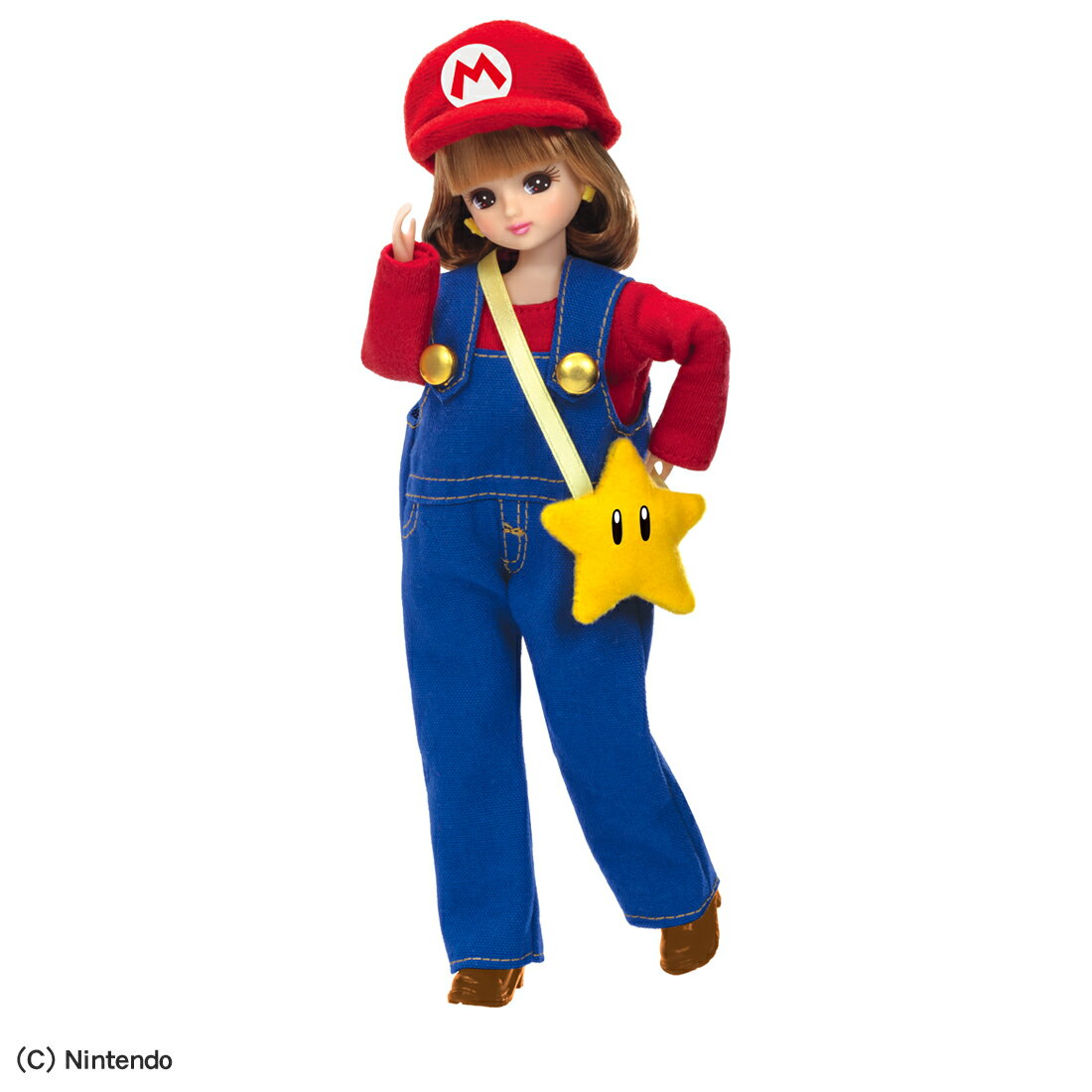 「スーパーマリオ」のマリオのコスチュームを着たリカちゃんが登場! 赤い帽子にオーバーオールを着た、マリオコーデのリカちゃんです。スターのバッグ、マリオのヒゲをモチーフとしたフォトプロップス、クツが付属します。【セット商品】人形（リカちゃん）（1） ドレス（1） 下着（1） 帽子（1） バッグ（1） ヒゲのフォトプロップス（1） イヤリング（1） クツ（1）【対象年齢】：3才〜