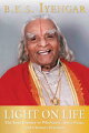 Iyengar brings readers this new and more complete understanding of the yogic journey. Written with the depth of this sage's great wisdom, it is the culmination of a master's spiritual genius, a treasured companion to his seminal "Light on Yoga."