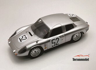 イタリアの「テクノモデル」1/43新作として、「ポルシェ 356B 2000GS カレラGT」が登場します。
1959年登場の356Bに1966cc空冷水平対向DOHC（4カム）エンジンを搭載した、GTレース用ホモロゲモデルです。
1953年に発表された550スパイダーがきっかけに誕生したモデルで、エルンスト・フールマン博士を中心としたチームは、550スパイダーに搭載するための本格的なレーシングエンジンの開発を指示しました。高回転、高出力を実現するため、角バンク毎にシャフトドライブのツイン・カムシャフトを配した4カム・ユニット。
先代モデルの356Aと比べてヘッドライトがより高い位置につけられ、突起したフロントインジケーター横のホーングリルはフラットになり、クロームメッキ加工された2本のスラットが装備されています。

※写真はサンプルのため実際の商品と異なる場合がございます。
※メーカー都合により大幅な発売延期や発売中止が発生する場合がございます。予めご了承ください。

・ホビー系商品についての諸注意
メーカー都合により発売の大幅な延期が発生する可能性がございます。
予約商品についてはメーカーから順次入荷次第の発送となります。メーカー公表の発売日とは異なる場合がございますのでご了承ください。【対象年齢】：