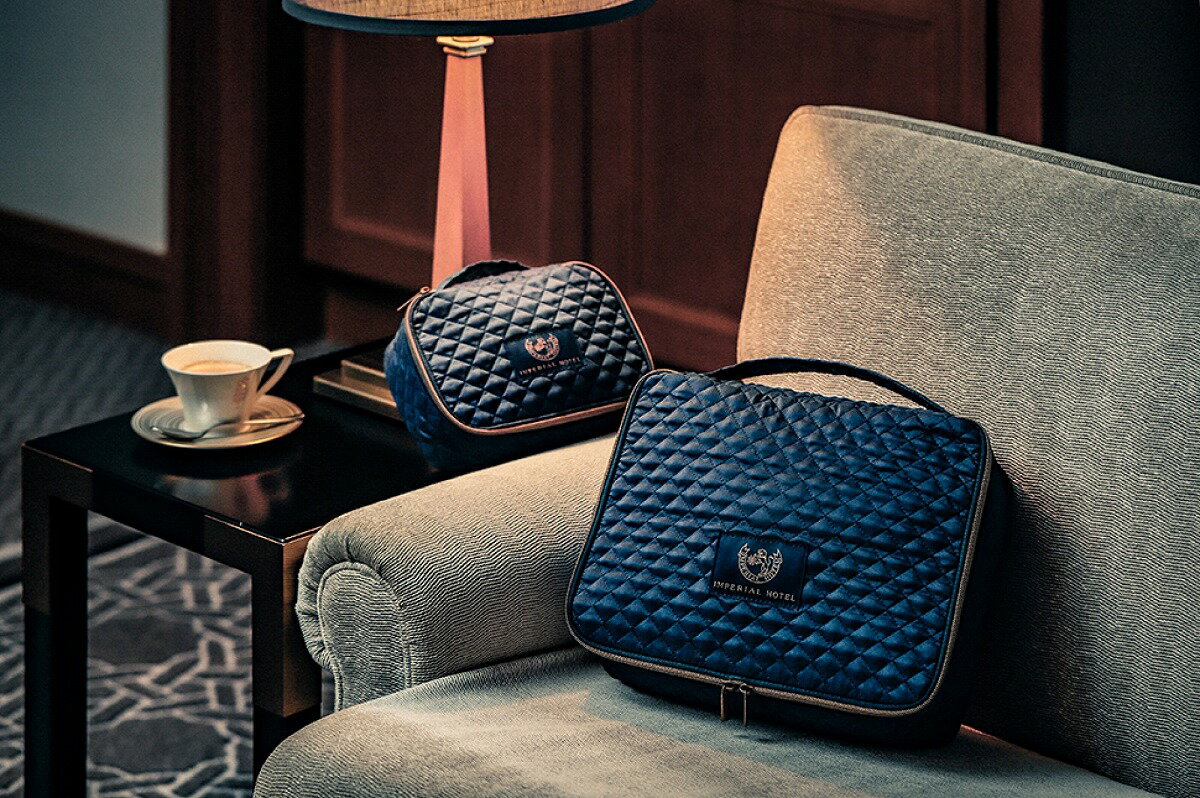 帝国ホテル SPECIAL BOOK キルティングポーチSET